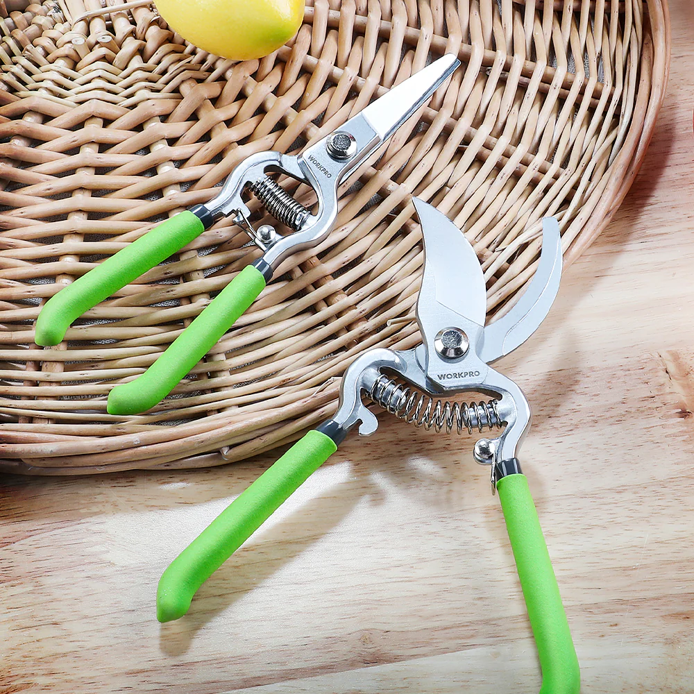 WORKPRO 2 Pcs Pruning Shears Set, 8” Bypass Garden Pruner and 8” Straight Blade Hand Pruning Clippers - Image 3