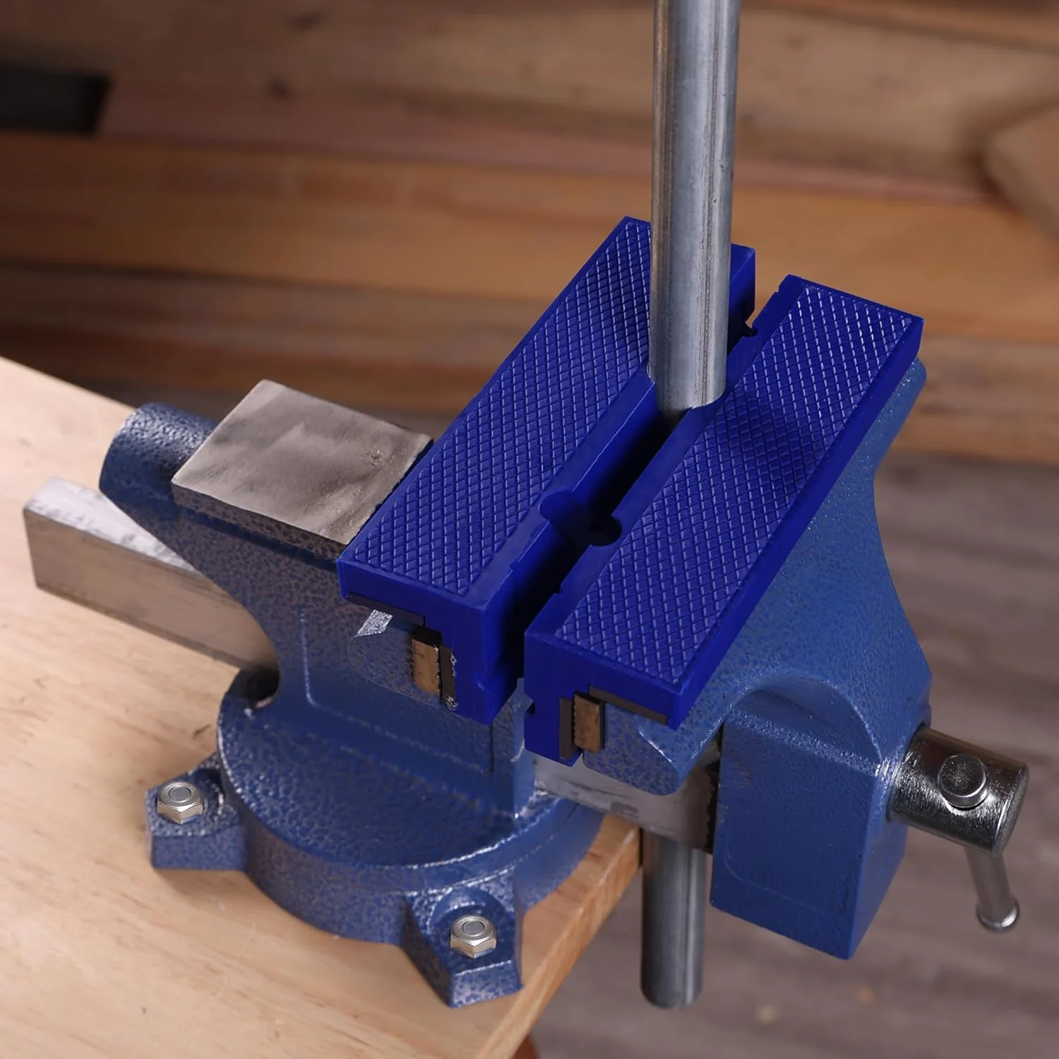 WORKPRO 6" Magnetic Vise Jaw Pads, TPU Soft Grips with Dual-Sided V-Groove & Flat Design, Ideal for Drill Press, Bench Clamp, Metalworking and Woodworking - Image 7